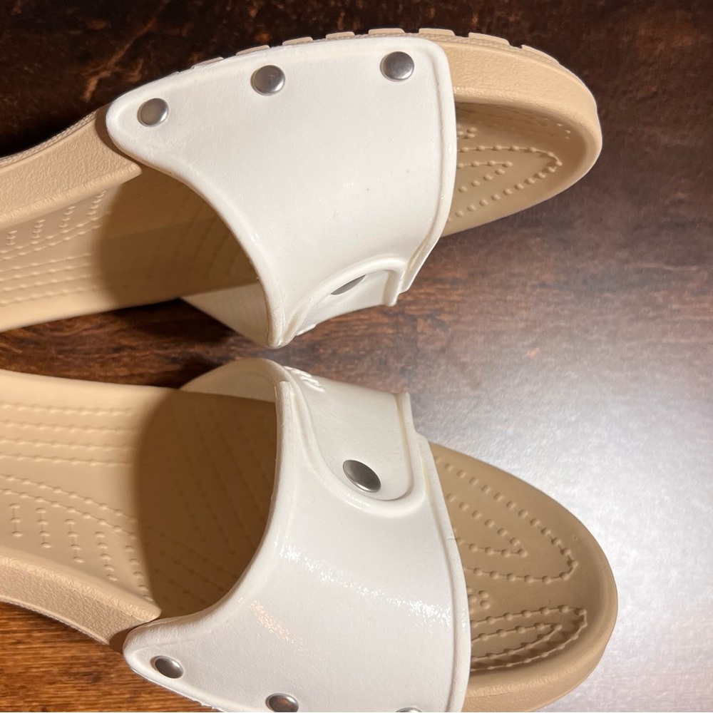 CROCS Classic White Slide Sandals - Picture 6 of 7